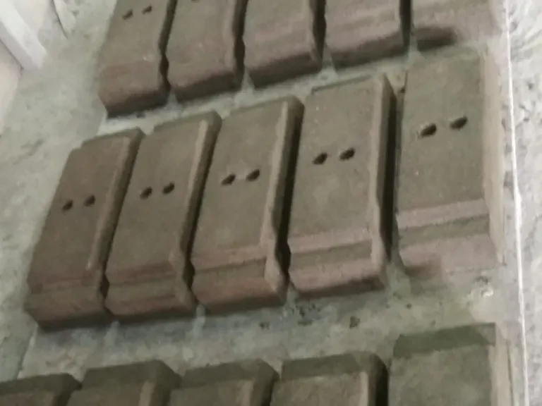 Бетонные опоры для строительных ограждений