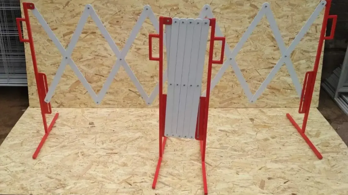 Мобильные и переносные ограждения